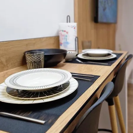 Aplus Apartment